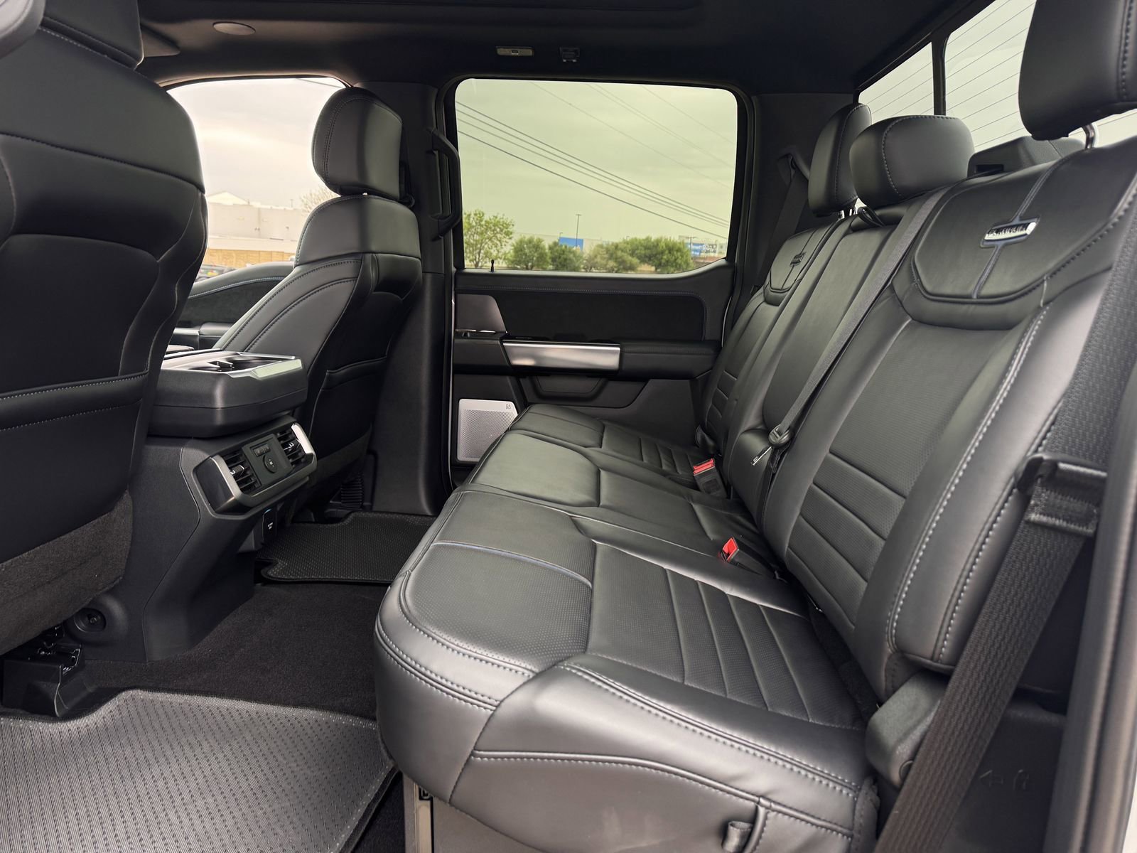 Certified 2025 Ford F150 Platinum w/ Equipment Group 702A High image 31