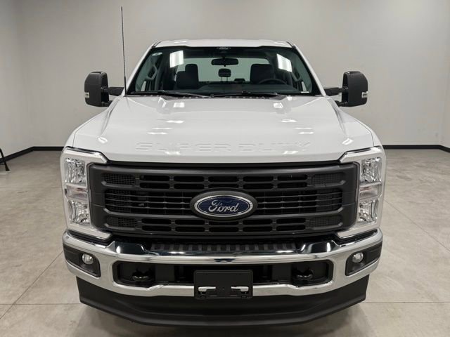 New 2026 Ford F350 XL image 4