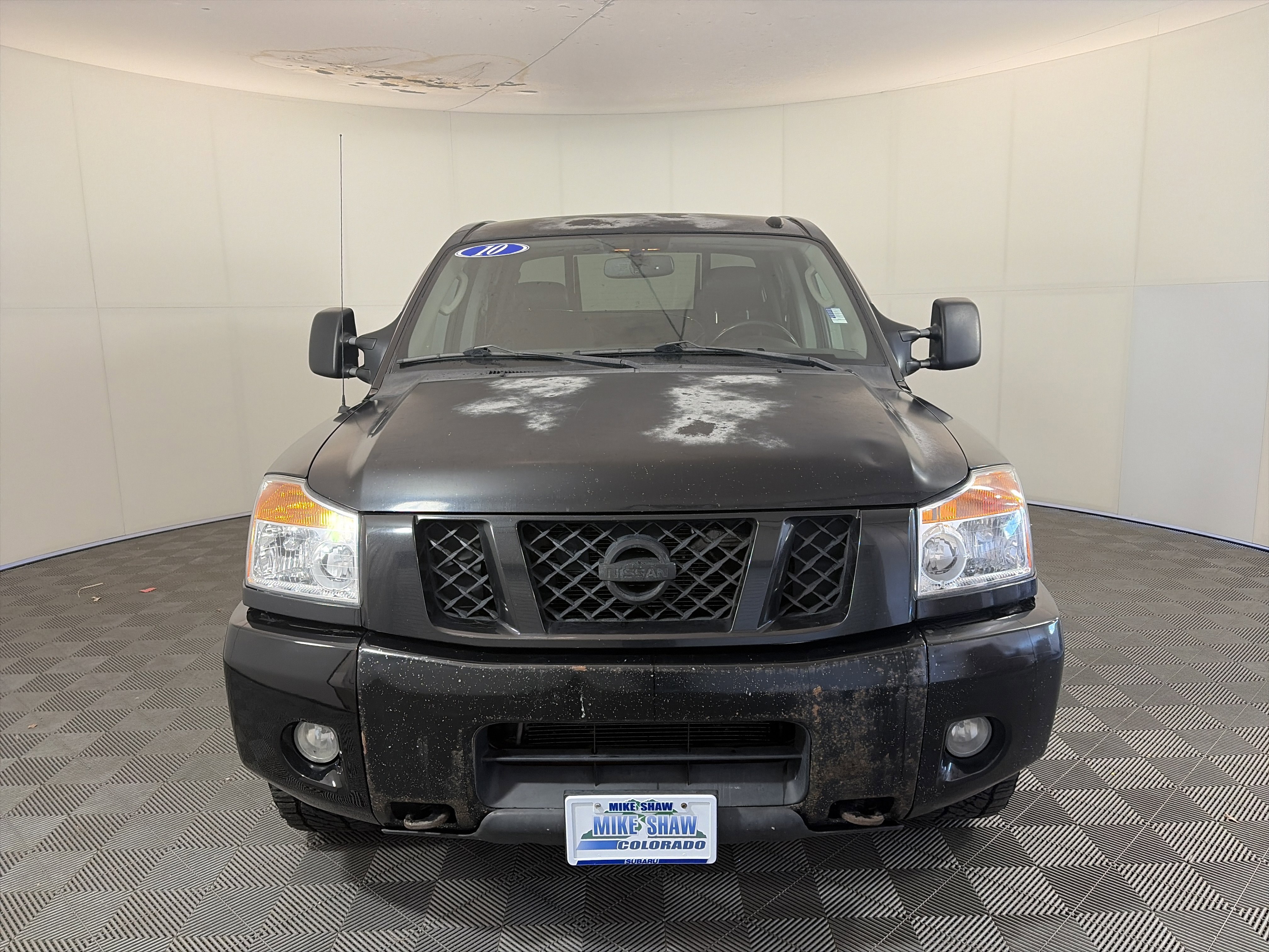 Used 2010 Nissan Titan PRO-4X w/ Pro-4x Leather Pkg image 2