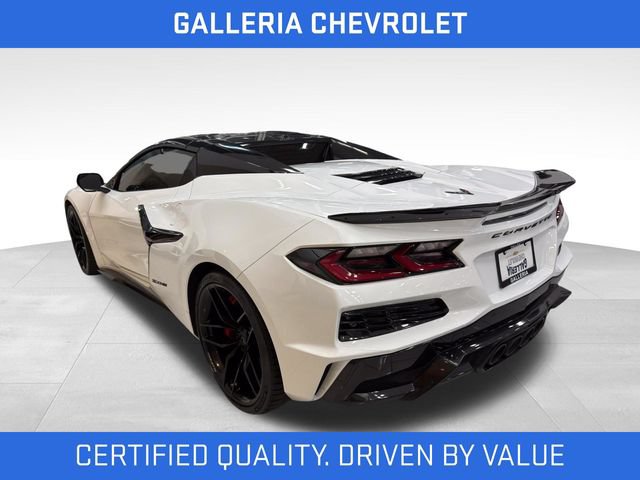 Used 2025 Chevrolet Corvette Z06 w/ Stealth Interior Trim Package RWD image 4