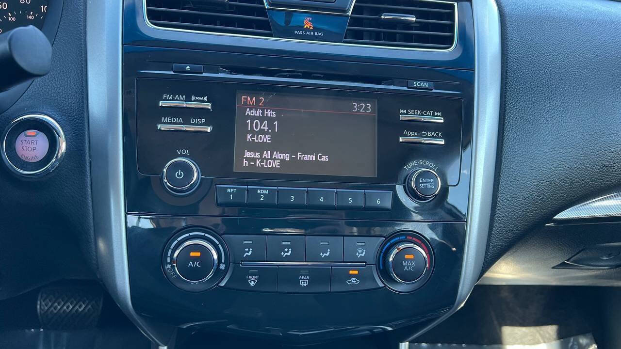 Used 2014 Nissan Altima 3.5 S FWD image 13