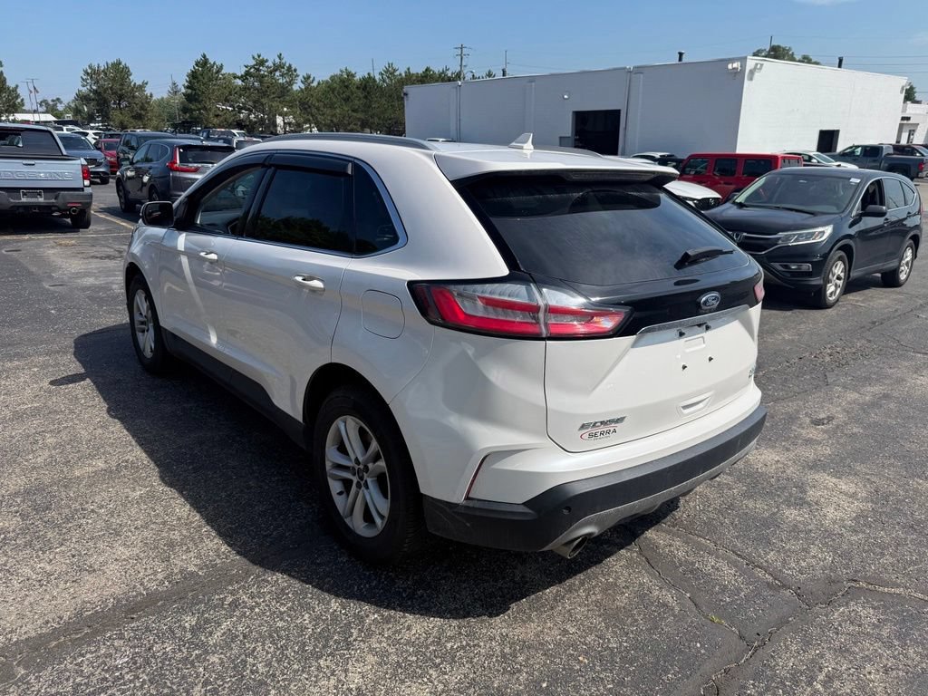 Used 2019 Ford Edge SEL w/ Equipment Group 201A AWD/4WD image 2