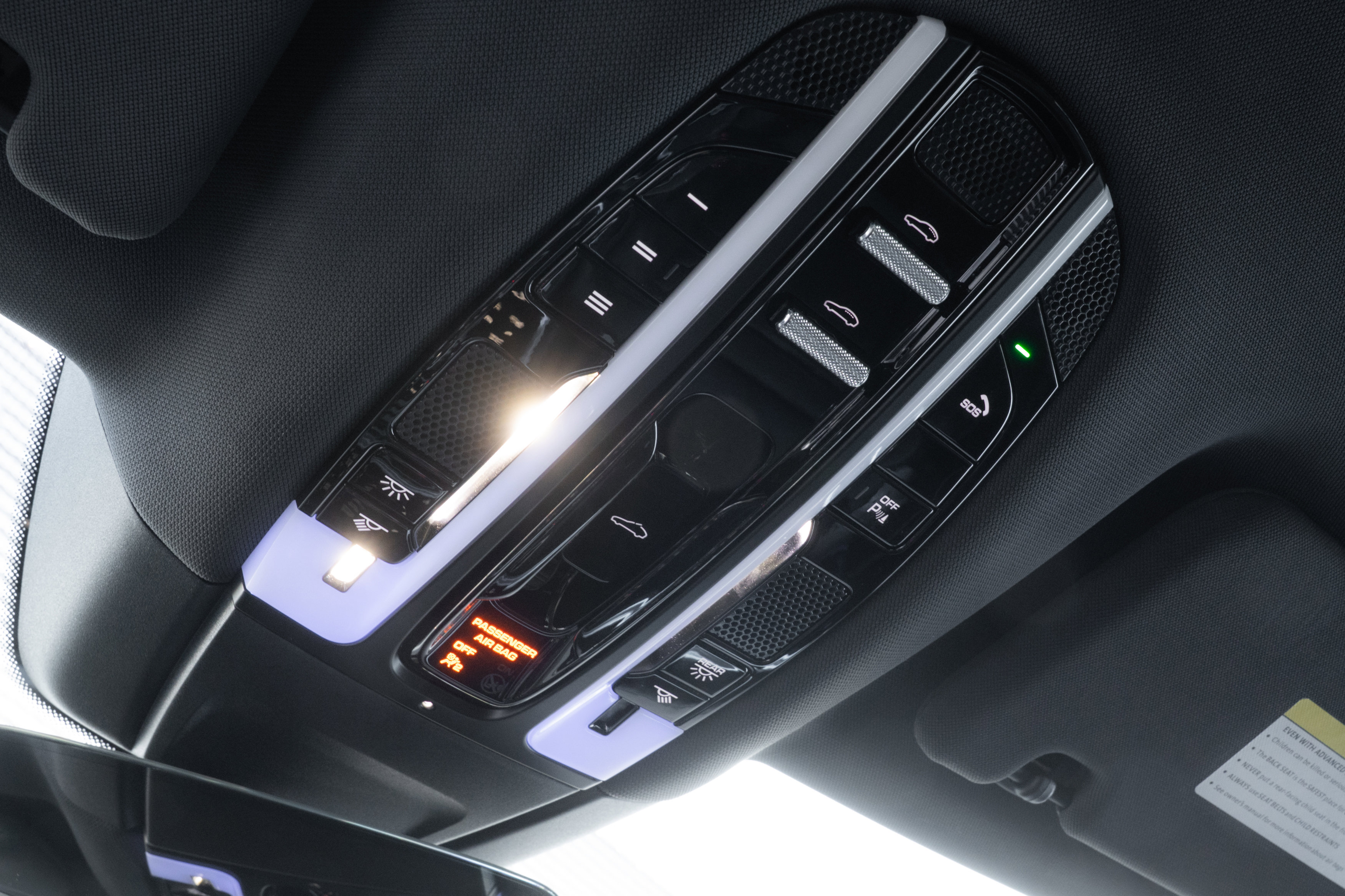 Used 2023 Porsche Panamera 4 image 19