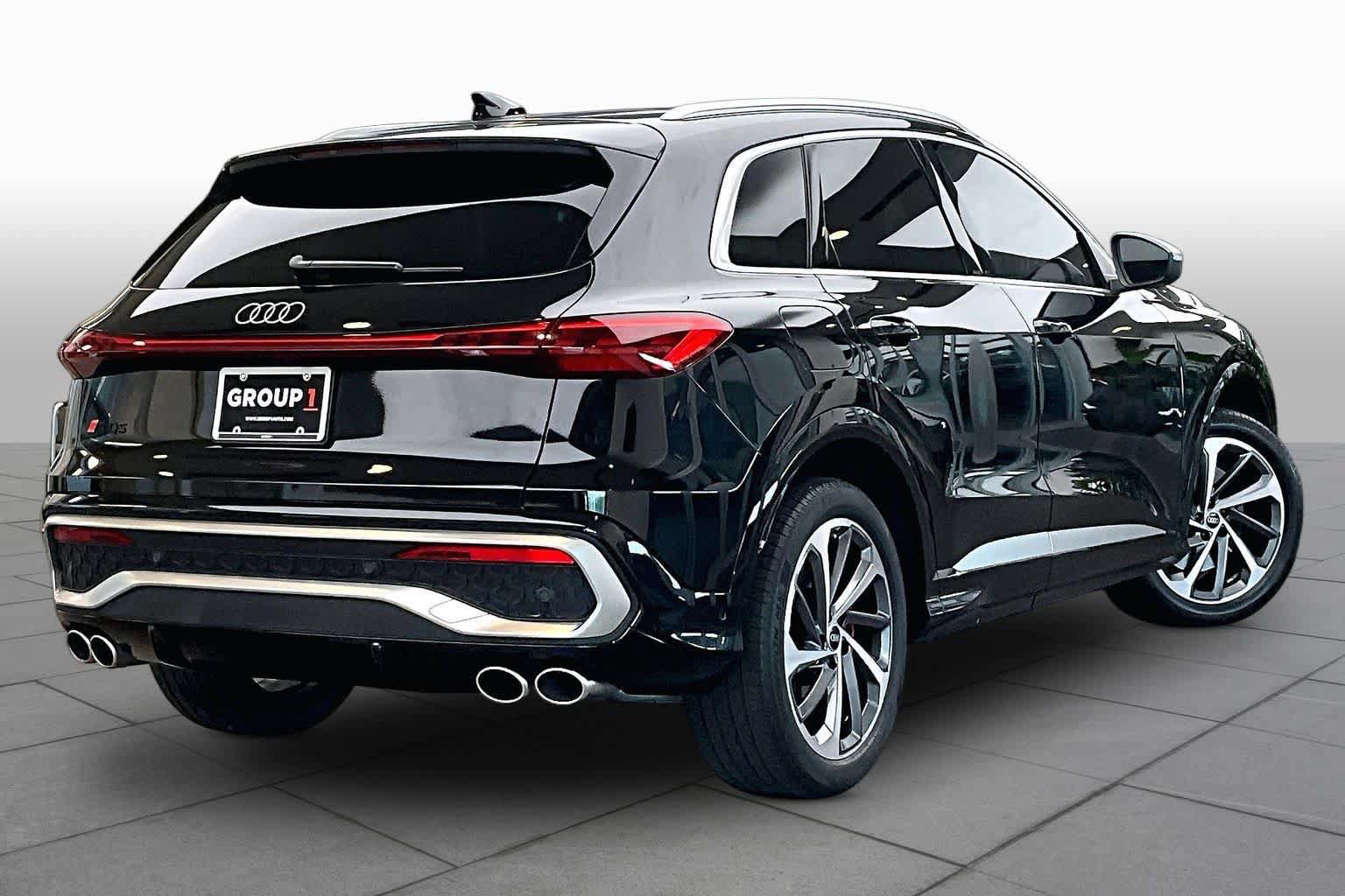 Certified 2025 Audi SQ5 Premium Plus w/ Premium Plus Package AWD/4WD image 13