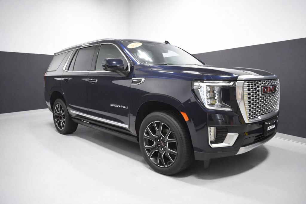 Used 2023 GMC Yukon Denali w/ LPO, Floor Liner Package image 7