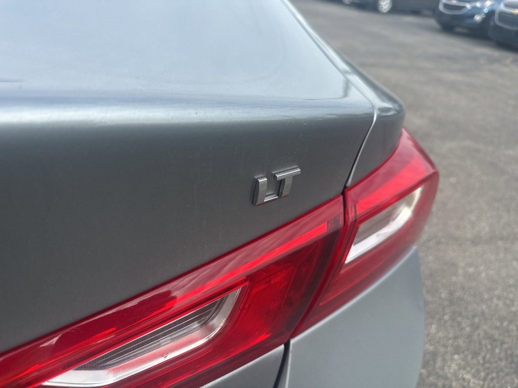 Used 2025 Chevrolet Malibu LT image 23