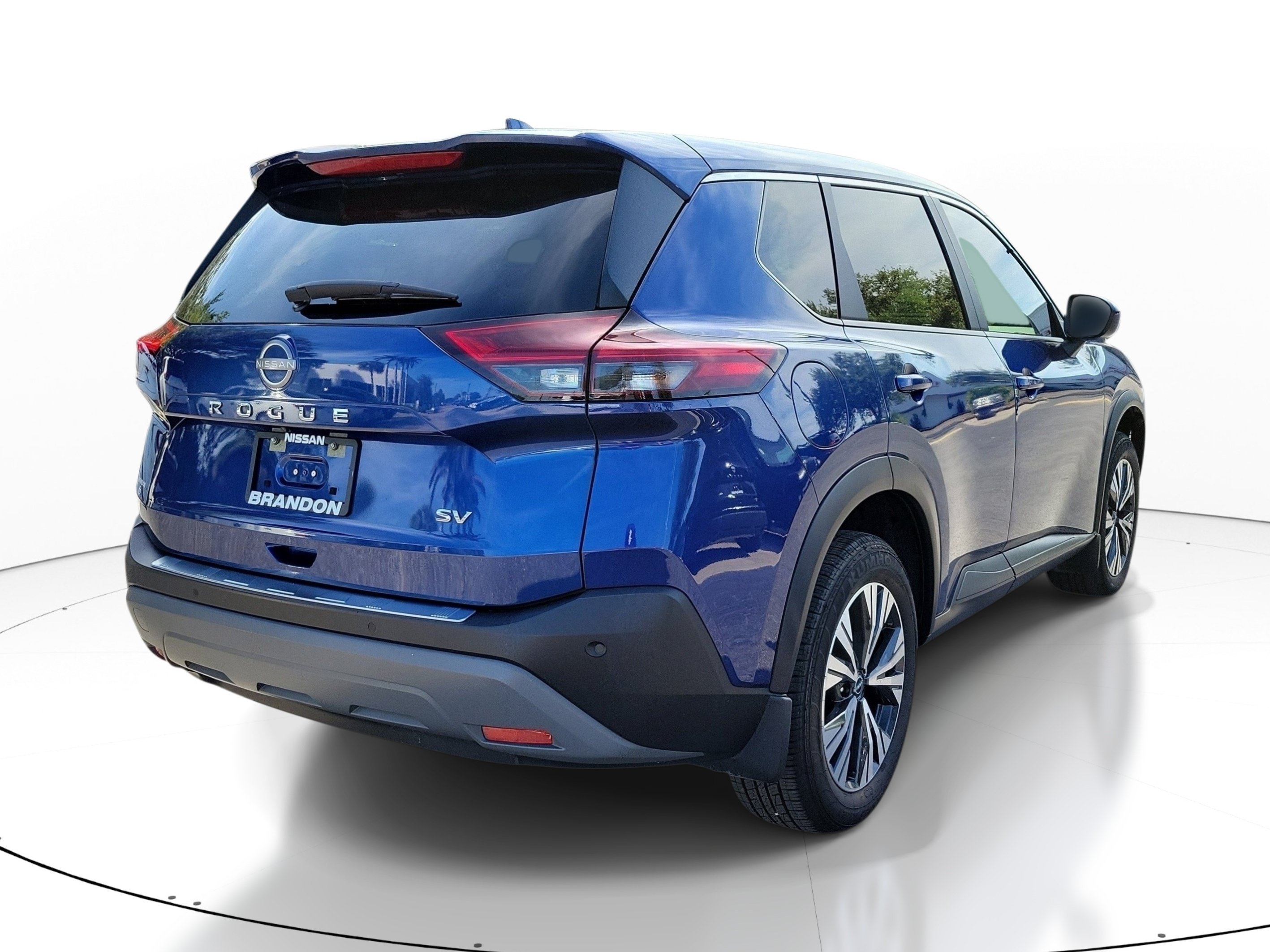 Used 2023 Nissan Rogue SV FWD image 7
