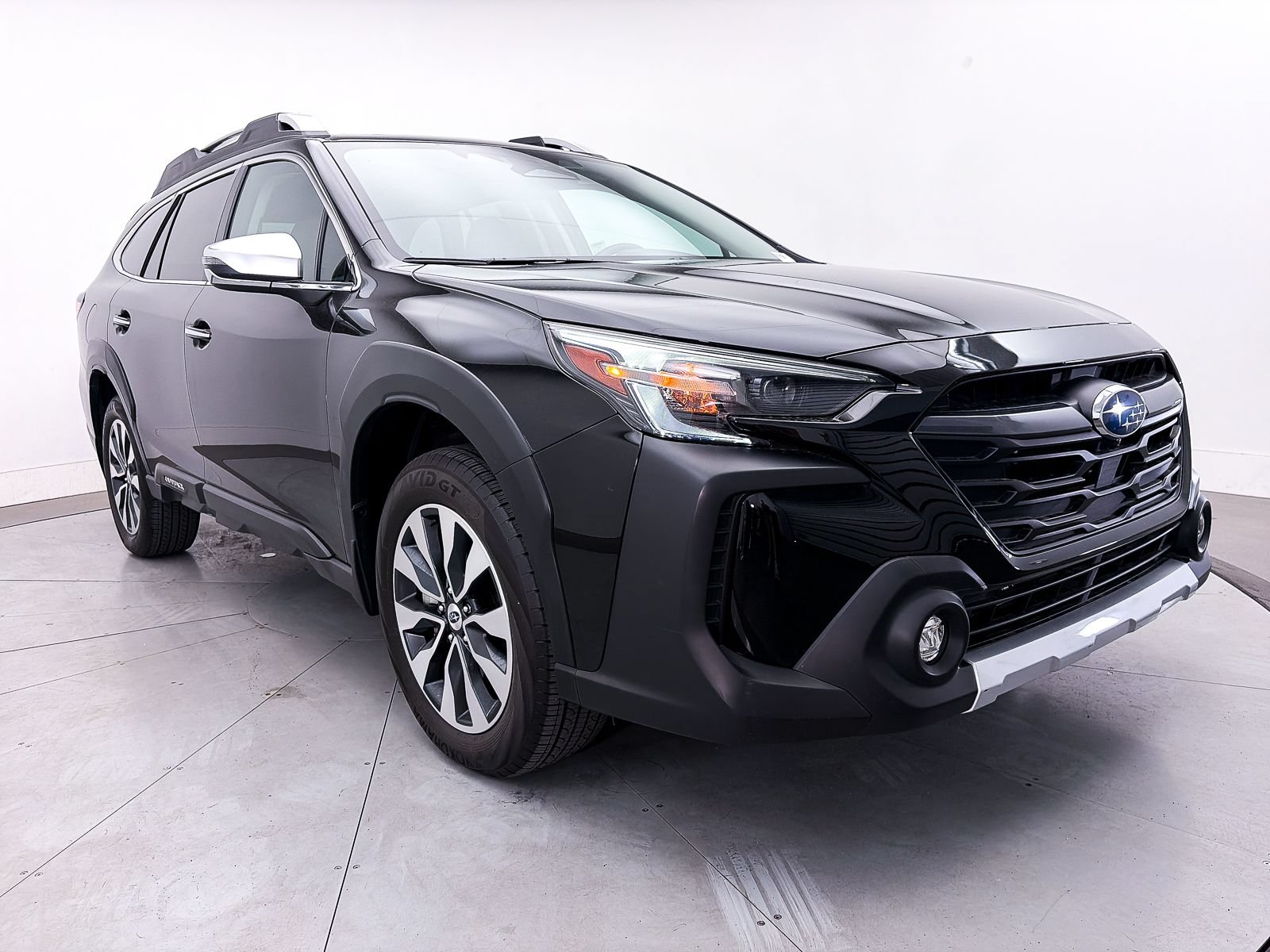 Used 2024 Subaru Outback Touring XT w/ Popular Package #2 AWD/4WD image 13