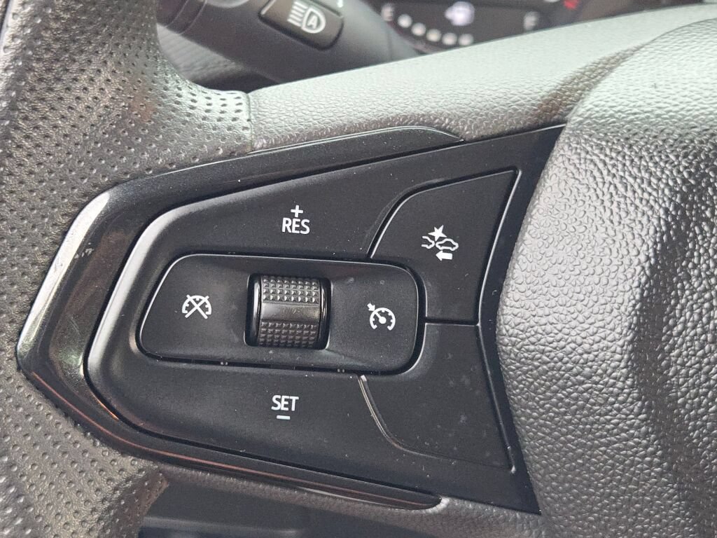 Certified 2023 Chevrolet TrailBlazer LS FWD image 32