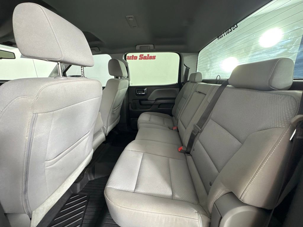 Used 2018 Chevrolet Silverado 1500 Custom w/ Custom Value Package AWD/4WD image 40