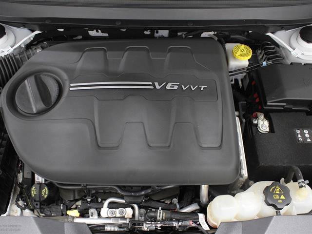 Used 2021 Jeep Cherokee Latitude Lux w/ Mopar Interior Package image 20