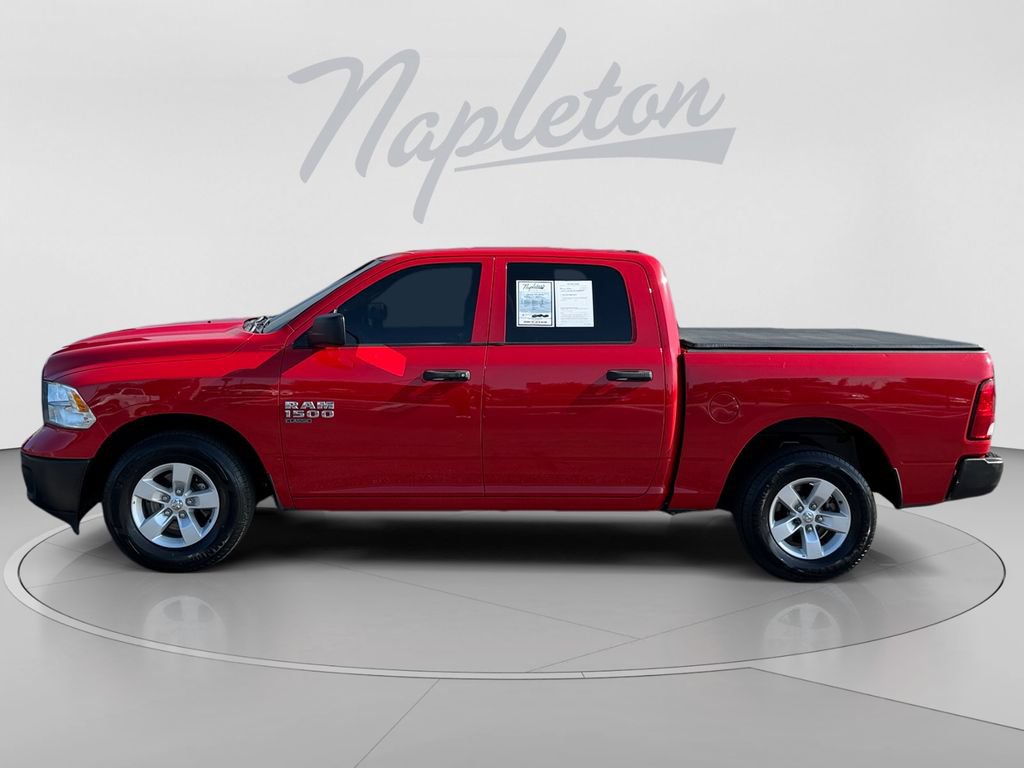Used 2022 RAM 1500 Classic SLT RWD image 2