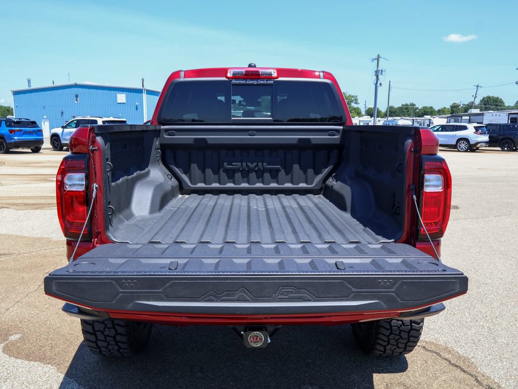 New 2026 GMC Canyon AT4 w/ AT4 Premium Package AWD/4WD image 5