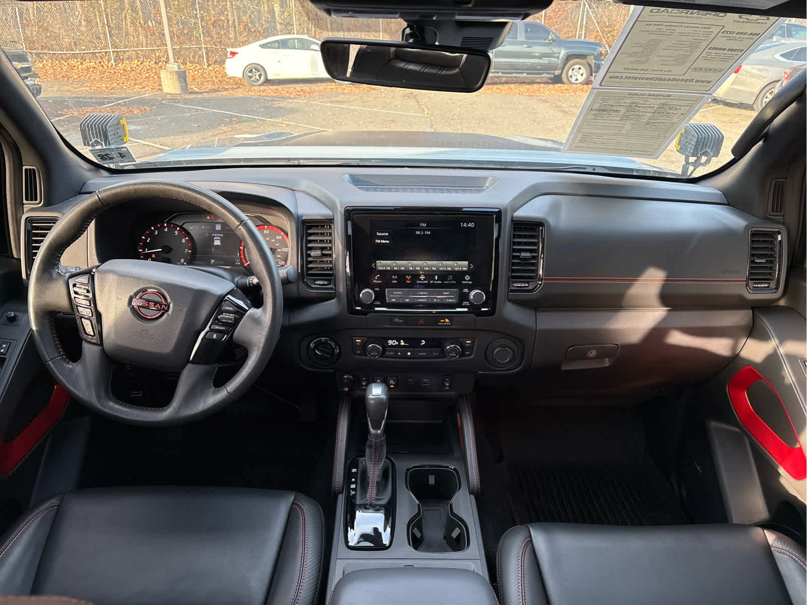 Used 2023 Nissan Frontier PRO-4X w/ Pro-4X Premium Package image 11