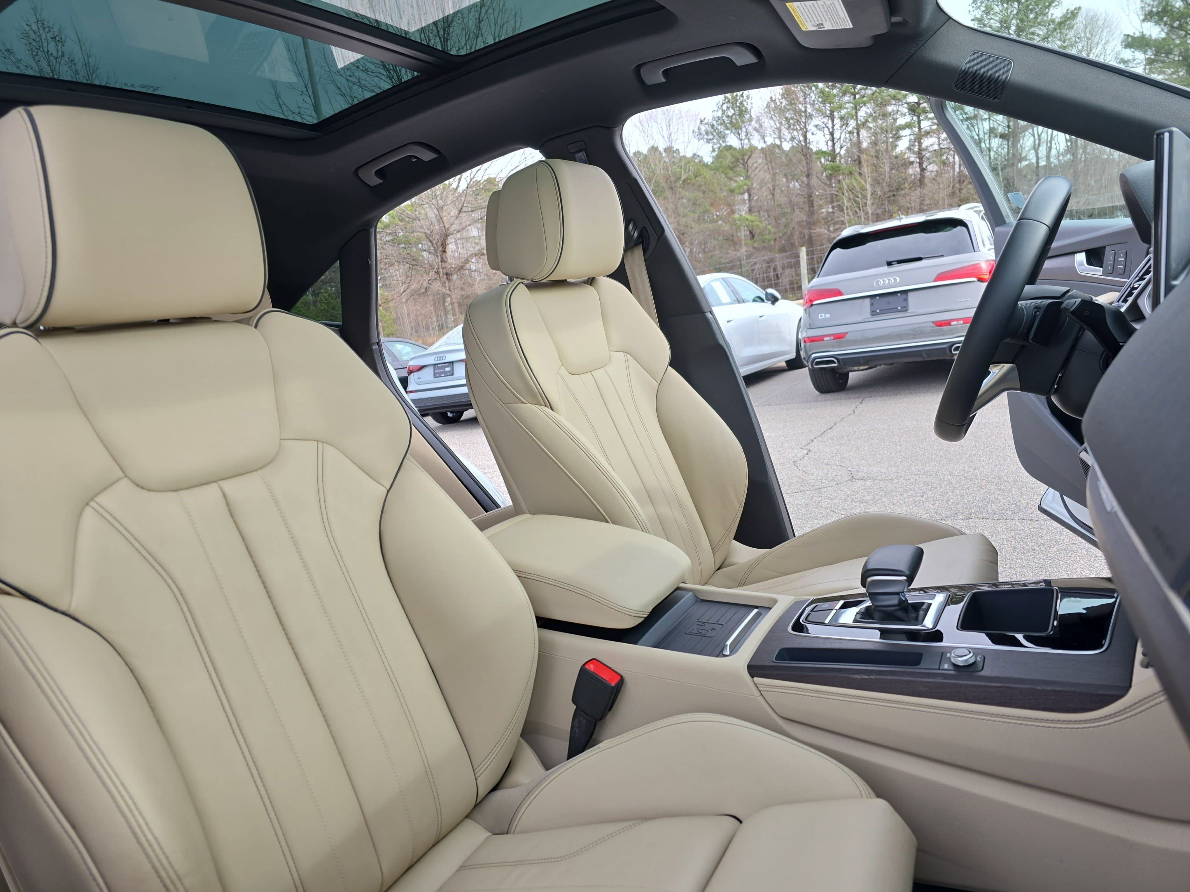 Used 2021 Audi Q5 2.0T Premium Plus w/ Premium Plus Package image 10