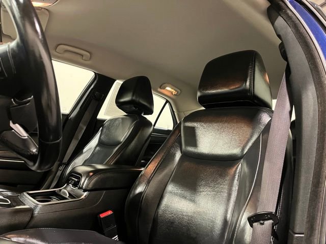Used 2016 Chrysler 300 Limited w/ Driver Convenience Group AWD/4WD image 13
