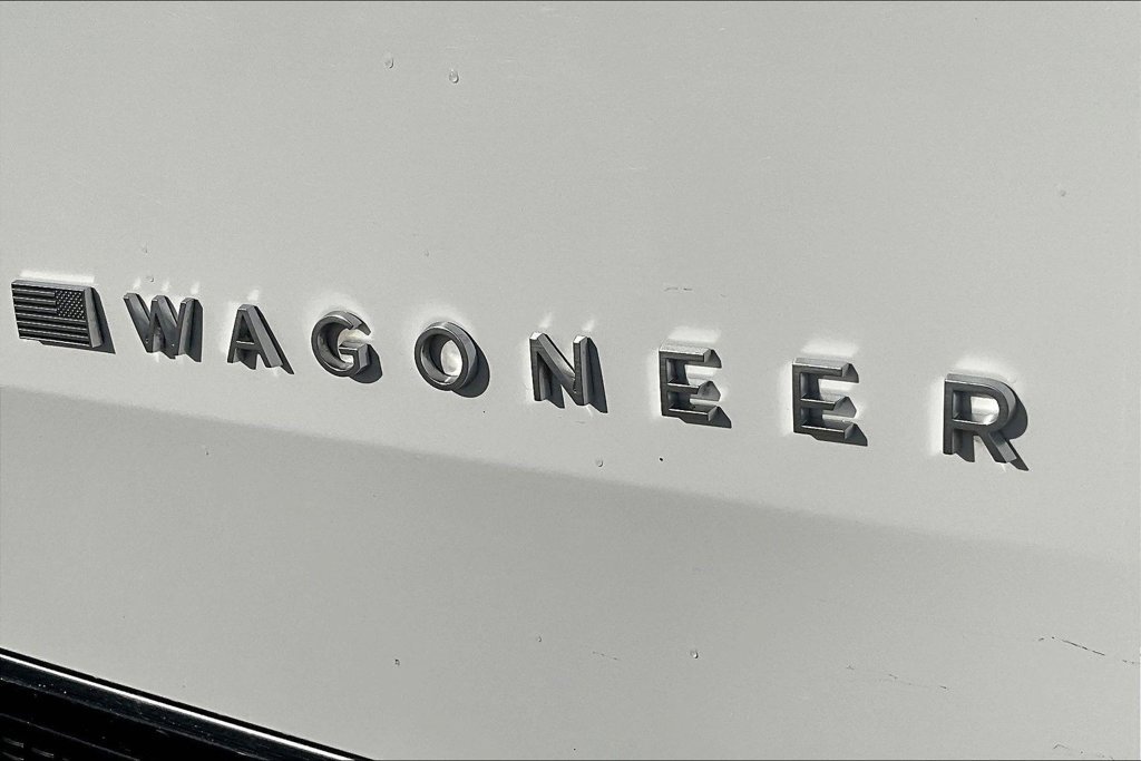 Used 2024 Jeep Wagoneer Series II AWD/4WD image 34