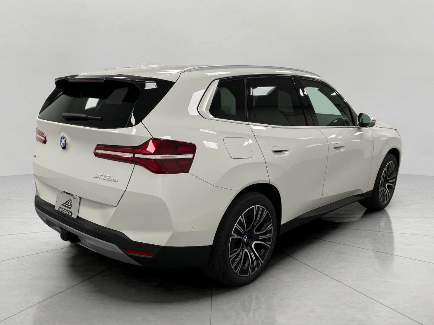 New 2026 BMW X3 xDrive30 w/ Premium Package image 3