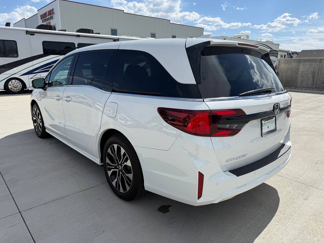 Used 2026 Honda Odyssey Elite image 5
