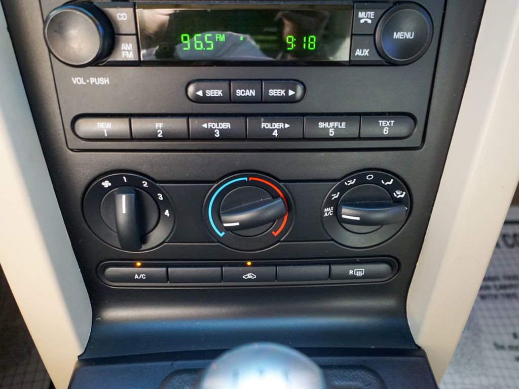 Used 2006 Ford Mustang GT Premium image 21