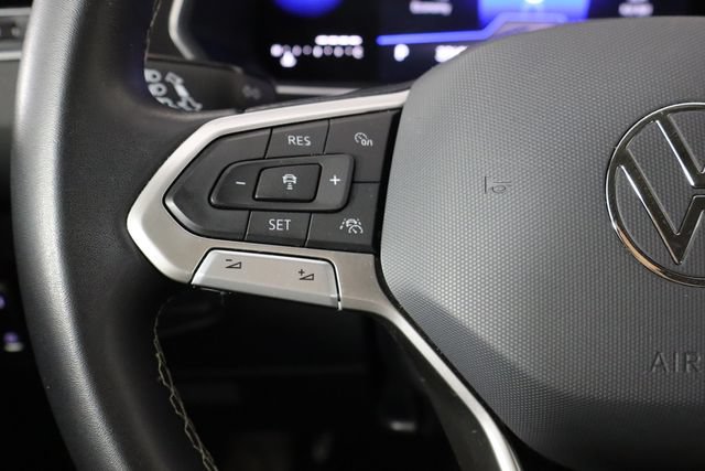 Used 2023 Volkswagen Tiguan SE FWD image 8