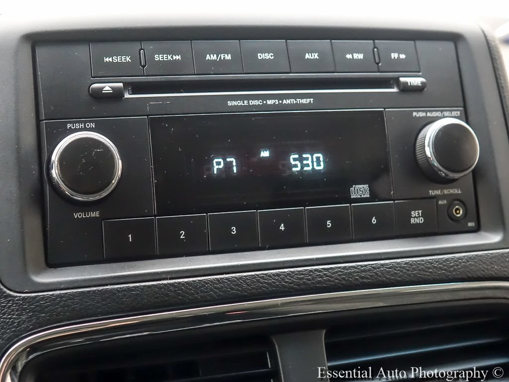 Used 2017 Dodge Grand Caravan SE FWD image 15