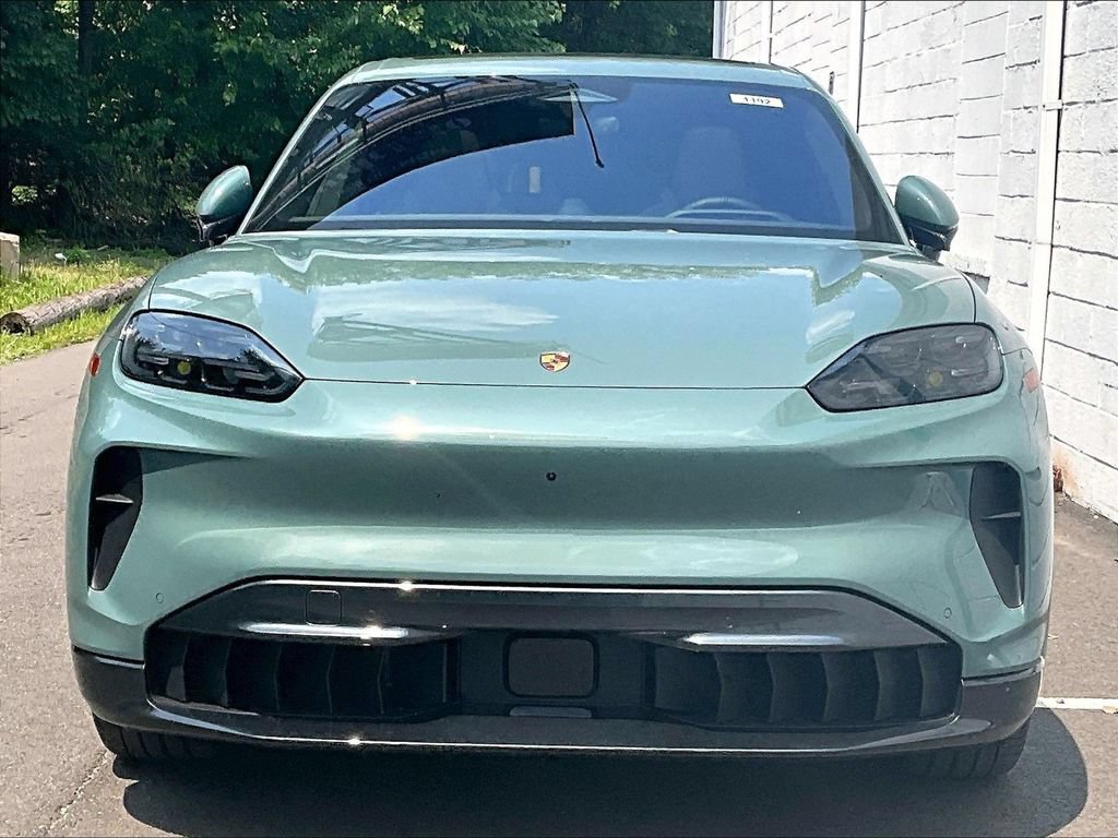 Used 2026 Porsche Cayenne Electric AWD/4WD image 22
