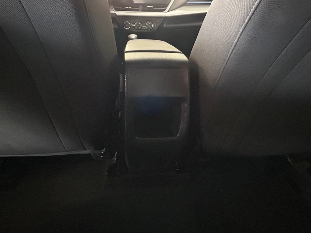 Used 2025 Chevrolet Trax LS FWD image 20