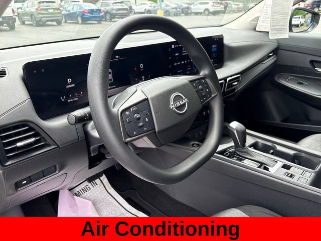 Used 2026 Nissan Sentra SV w/ Floor Mat Package FWD image 15