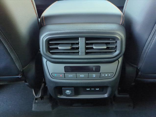Certified 2025 Honda Pilot TrailSport image 17