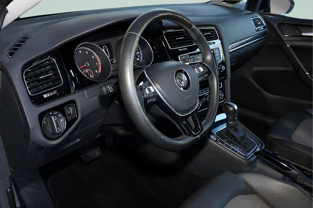 Used 2015 Volkswagen Golf SEL FWD image 23