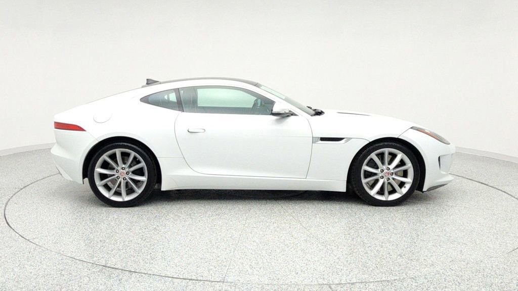 Used 2016 Jaguar F-TYPE S image 4