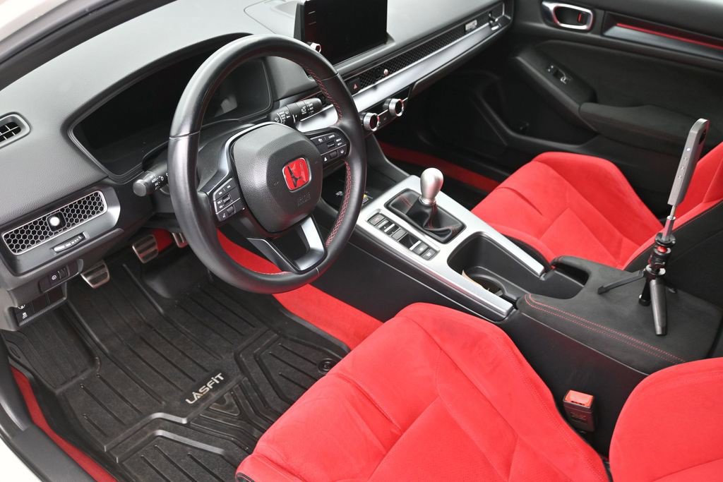 Used 2024 Honda Civic Type R image 10