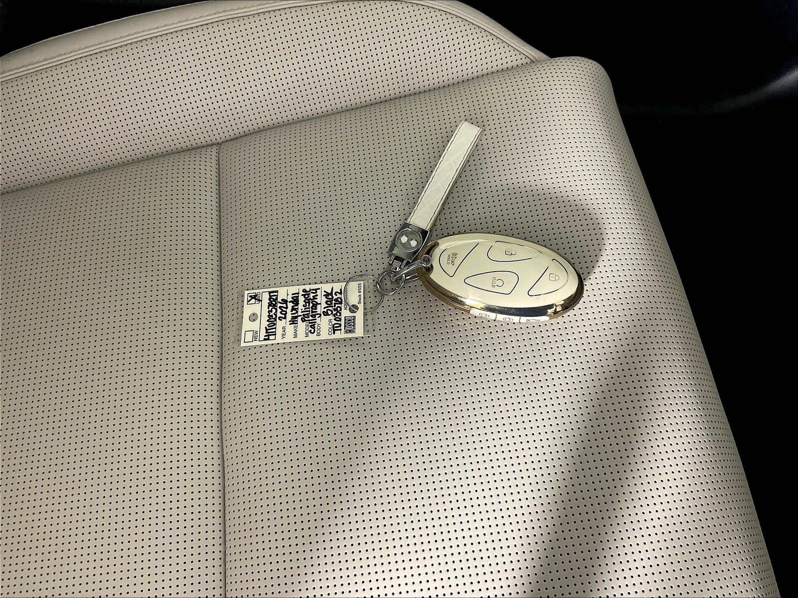 Used 2026 Hyundai Palisade Calligraphy AWD/4WD image 36