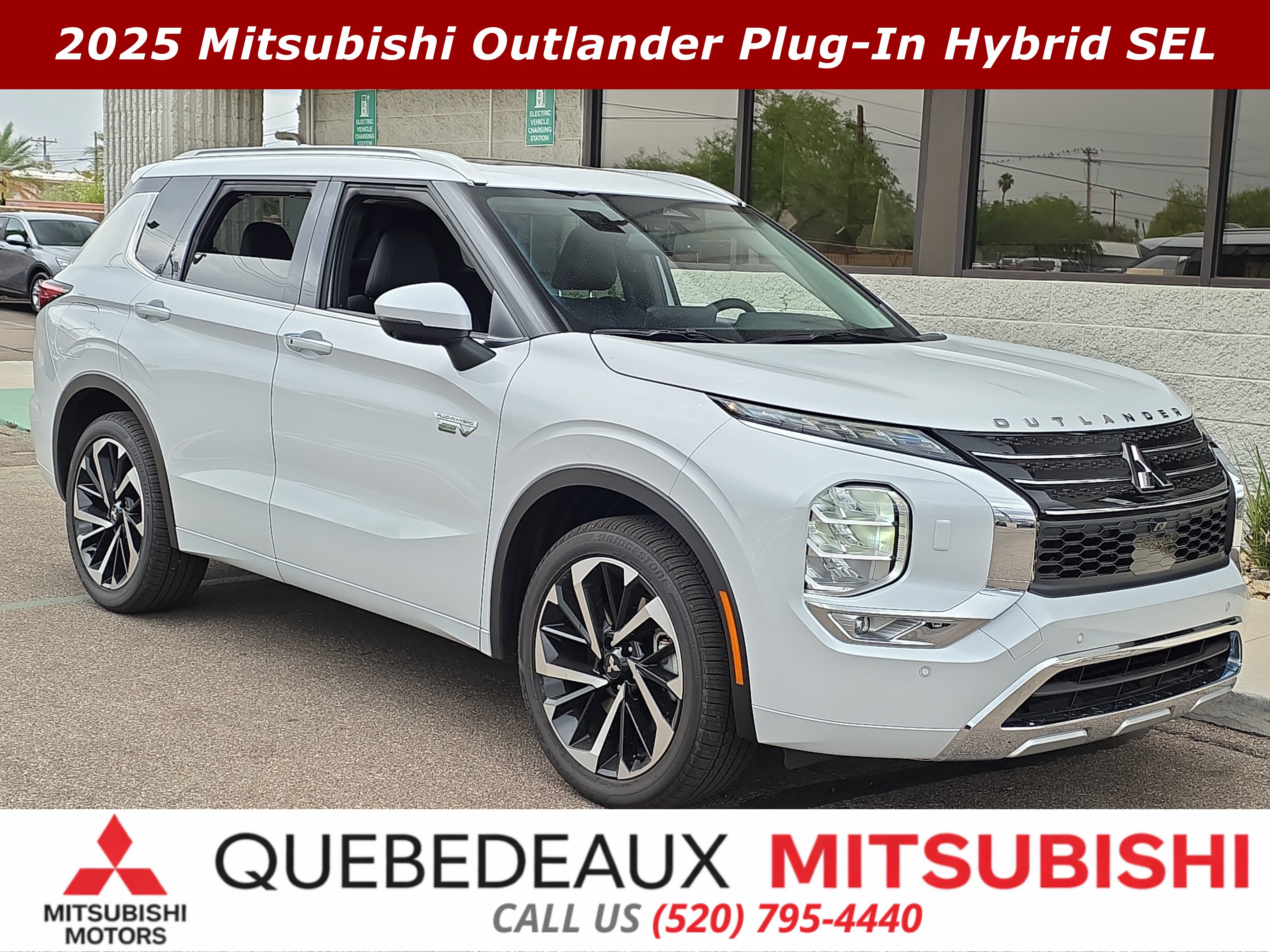 New 2025 Mitsubishi Outlander SEL image 1