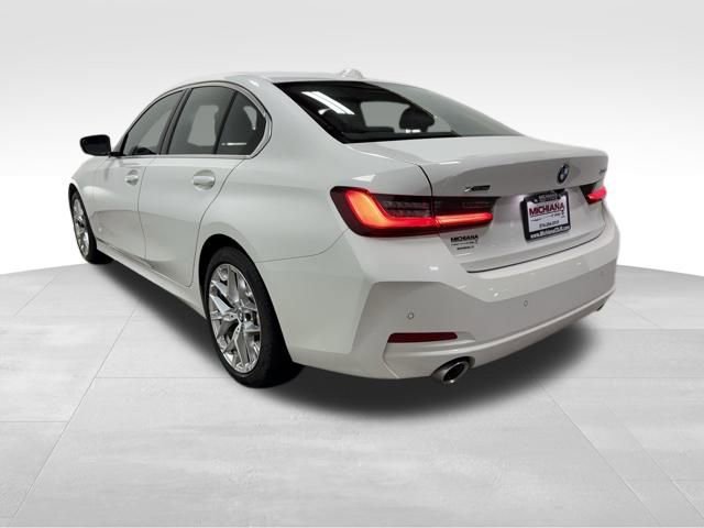 Used 2025 BMW 330i xDrive Sedan image 11