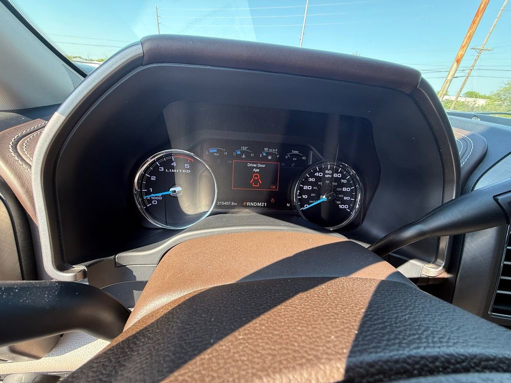 Used 2019 Ford F250 Limited w/ FX4 Off-Road Package AWD/4WD image 17