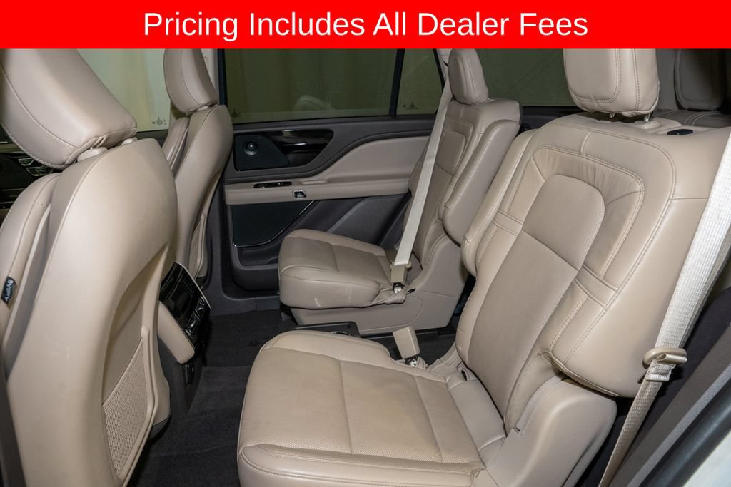 Used 2021 Lincoln Aviator Reserve w/ Equipment Group 201A AWD/4WD image 8