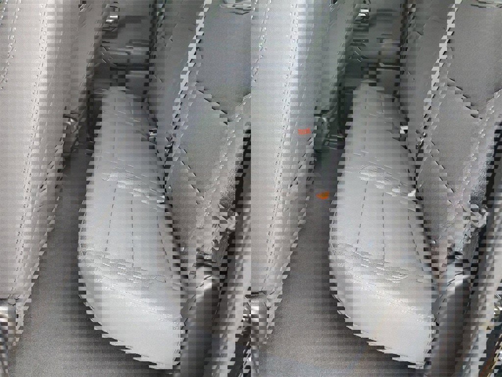 Used 2025 Chevrolet Silverado 1500 Custom image 20