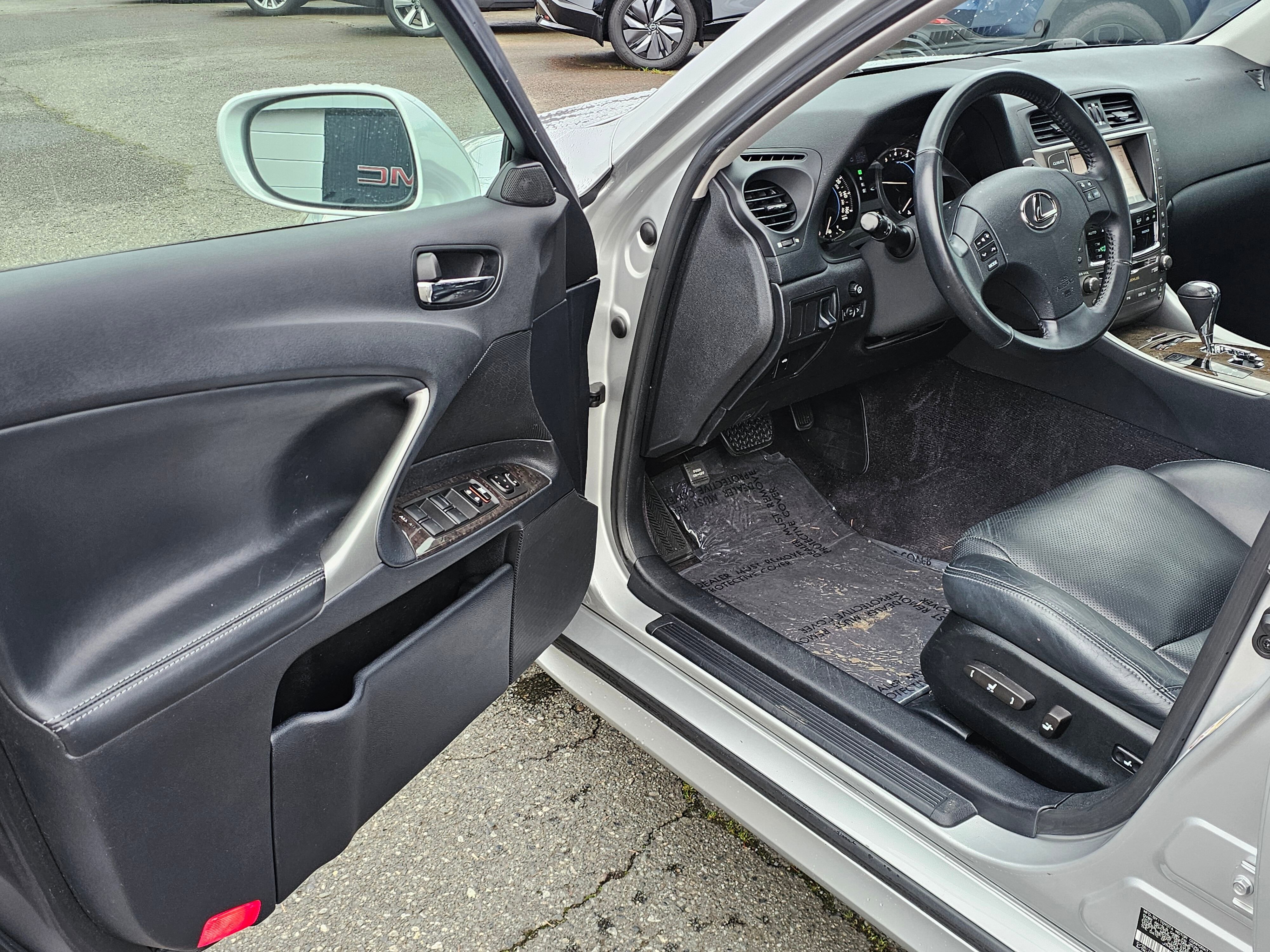 Used 2009 Lexus IS 250 AWD image 20