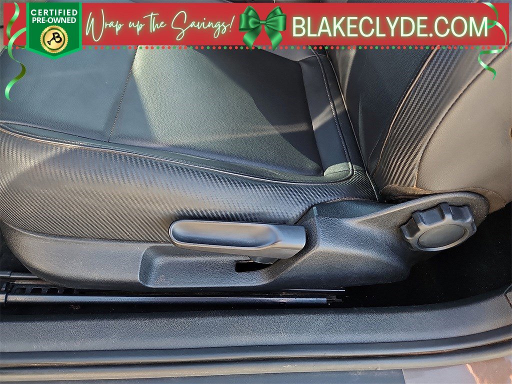 Used 2013 Volkswagen Beetle TDI image 21