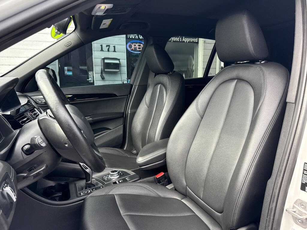 Used 2021 BMW X1 xDrive28i w/ Convenience Package image 11