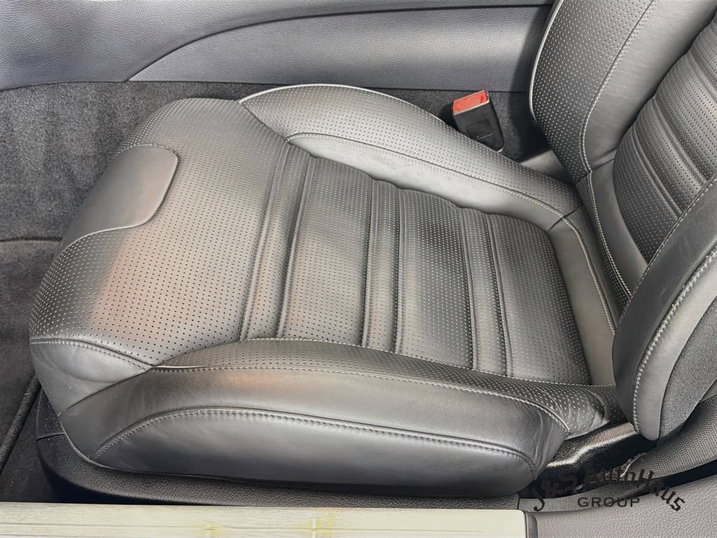 Used 2013 Mercedes-Benz SL 63 AMG image 24