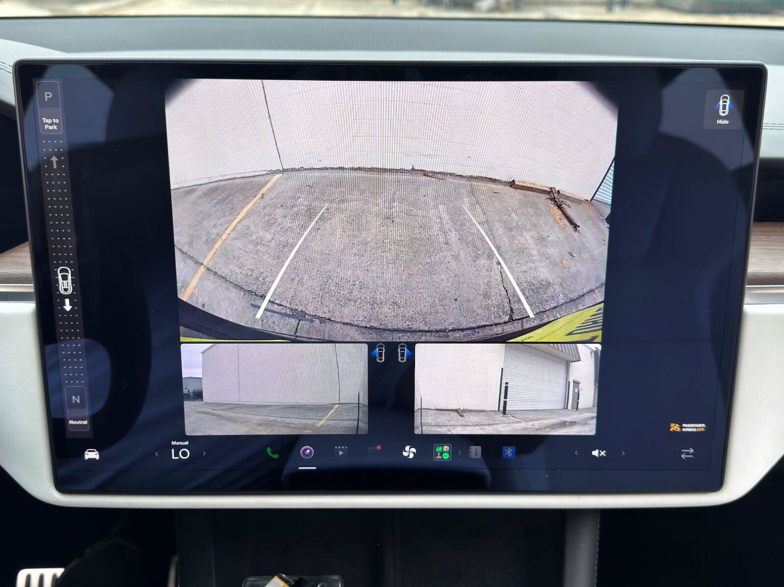 Used 2022 Tesla Model X AWD/4WD image 30