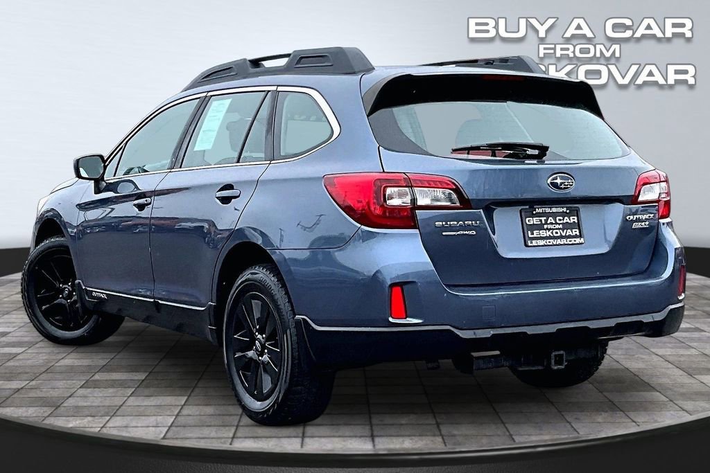 Used 2017 Subaru Outback 2.5i image 2
