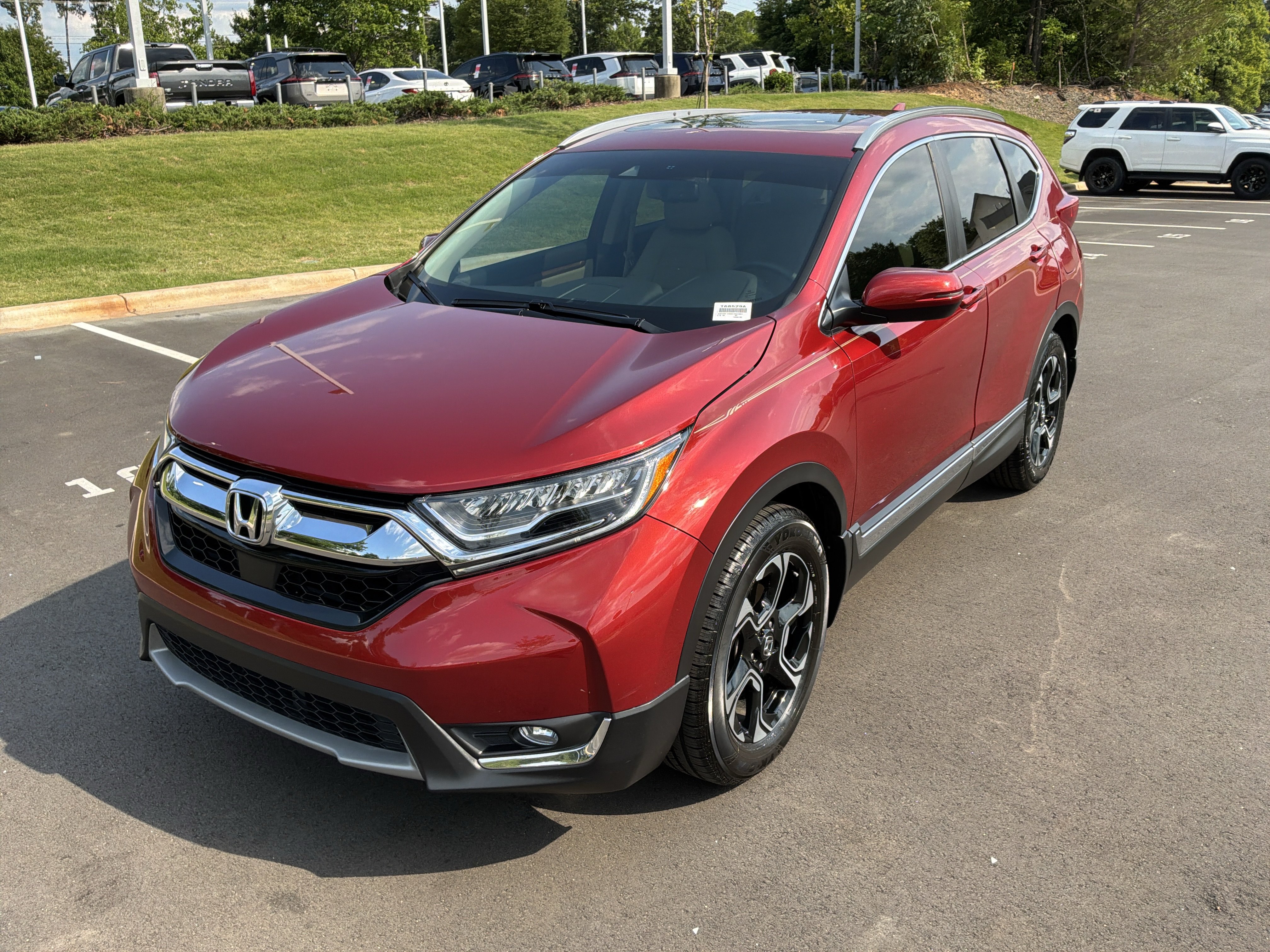 Used 2019 Honda CR-V Touring image 5