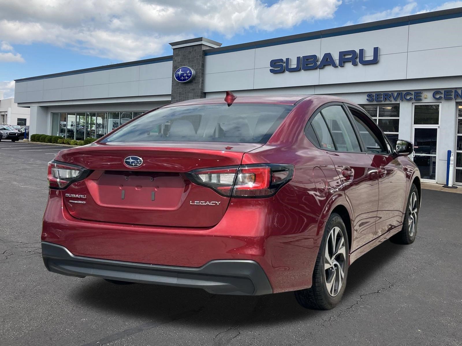 Used 2025 Subaru Legacy Premium AWD/4WD image 7