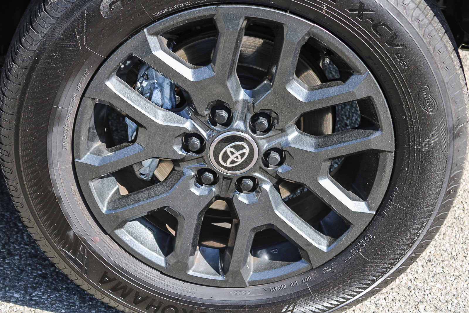 Used 2025 Toyota Tundra Platinum image 11