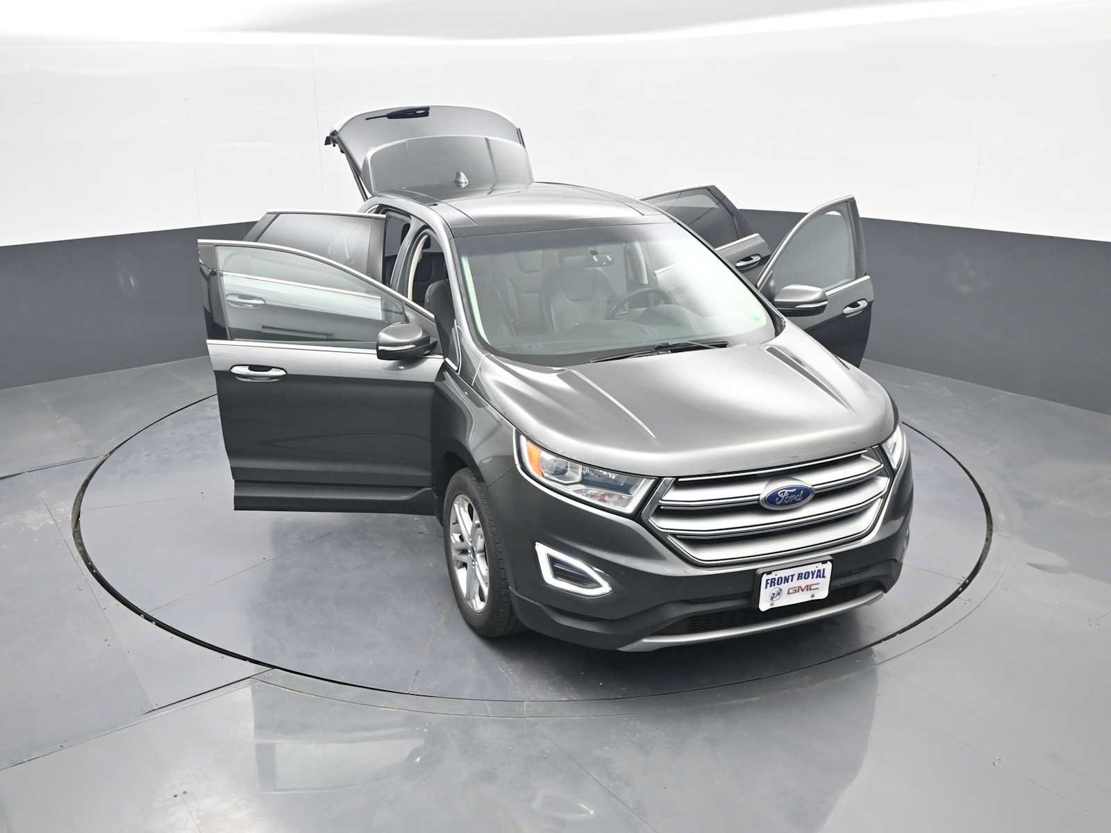 Used 2018 Ford Edge Titanium w/ Equipment Group 301A AWD/4WD image 50