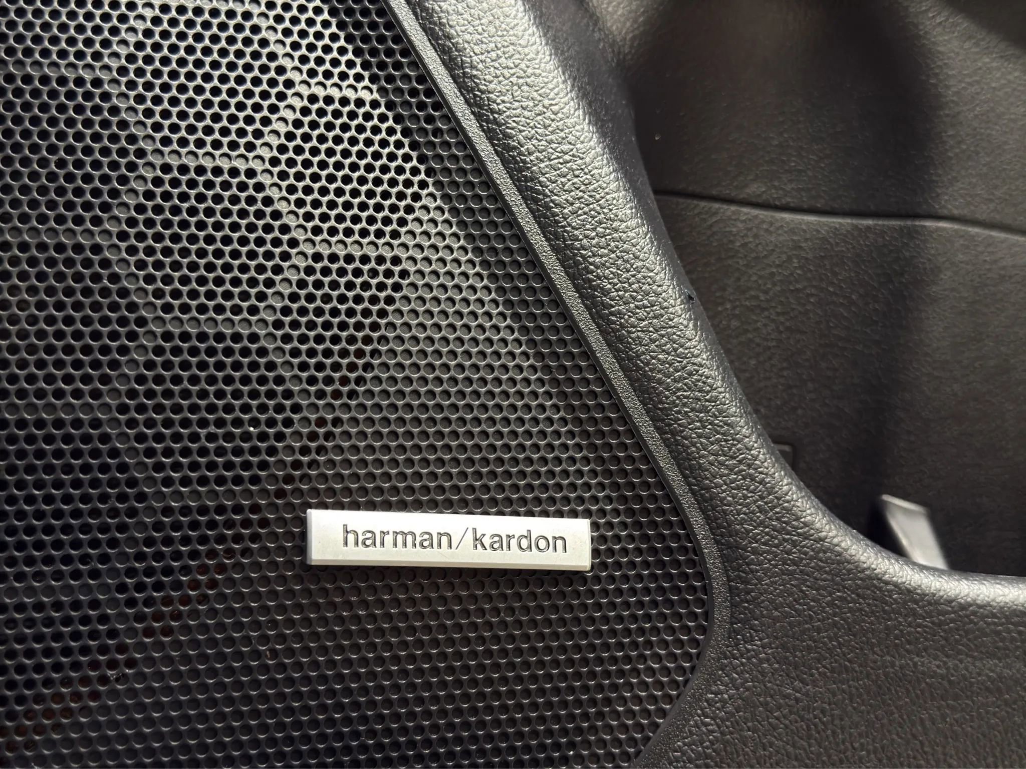 Used 2016 Subaru Outback 2.5i Limited image 45